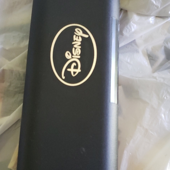 Disney Watch - Picture 2 of 3